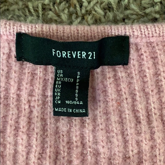 Knitted pink long sleeve. - Picture 2 of 3